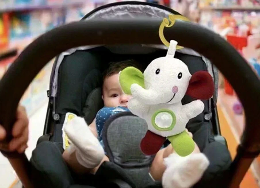 Hochet Elephant Vibrant A Accrochet - Wlidati Maroc